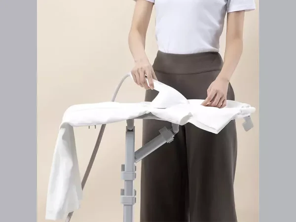 اتو بخار ایستاده شیائومی به همراه میز Xiaomi Mijia ZYGTJ01KL Garment Steamer with Ironing Board 2200W